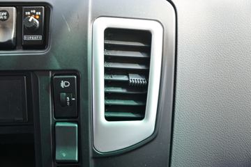 ����ʮͨ T3���� 160���� 4X2 4.2����ж��(STQ3166L03Y2N6)ͼƬ