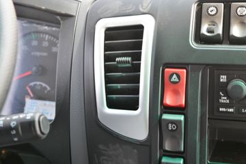 ����ʮͨ T3���� 160���� 4X2 4.2����ж��(STQ3166L03Y2N6)ͼƬ