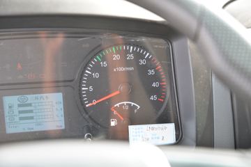 ����ʮͨ T3���� 160���� 4X2 4.2����ж��(STQ3166L03Y2N6)ͼƬ