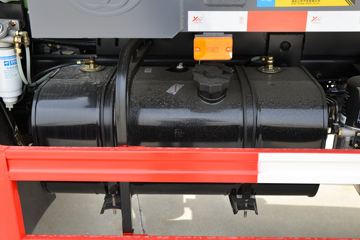 ����ʮͨ T3���� 160���� 4X2 4.2����ж��(STQ3166L03Y2N6)ͼƬ