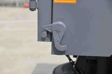 ����ʮͨ T3���� 160���� 4X2 4.2����ж��(STQ3166L03Y2N6)ͼƬ