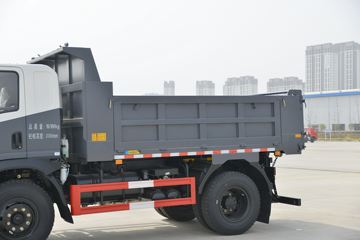 ����ʮͨ T3���� 160���� 4X2 4.2����ж��(STQ3166L03Y2N6)ͼƬ