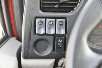 ����ʮͨ ��� ���ʰ� 270���� 8X4 7.2�ײ�դʽ�ػ���(����)(9��)(STQ5319CCYB6)ͼƬ