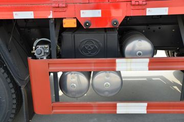 ����ʮͨ ��� ���ʰ� 270���� 8X4 7.2�ײ�դʽ�ػ���(����)(9��)(STQ5319CCYB6)ͼƬ