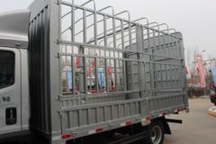 福田 时代领航6 150马力 4.2米单排仓栅式轻卡