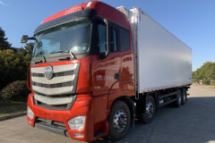 福田 欧曼EST 490马力 8X4 9.35米冷藏车(洛昌牌)(LCP5310XLC)