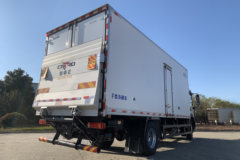 福田 欧航R 220马力 4X2 6.6米排半冷藏车(国六)(洛昌牌)(LCP5180XLC)