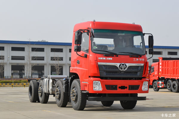 三环十通 昊龙 270马力 8X2 6米自卸车(国六)