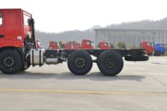 三环十通 昊龙 220马力 6X2 4.8米栏板载货车(STQ1247L10Y3D6)