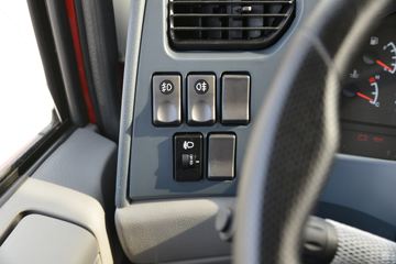 ����ʮͨ ��� ���ʰ� 300���� 8X4 8�������ػ���(STQ1311L16Y6B6)ͼƬ