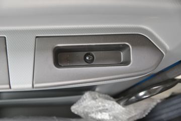 ����ʮͨ T3���� 200���� 4X4 4.2����ж��(����)ͼƬ