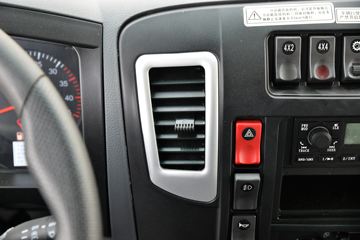 ����ʮͨ T3���� 200���� 4X4 4.2����ж��(����)ͼƬ