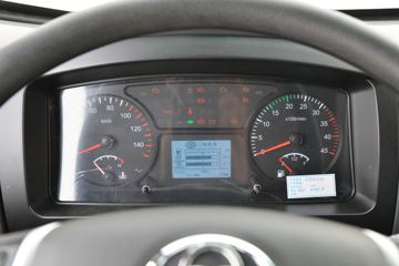 ����ʮͨ T3���� 200���� 4X4 4.2����ж��(����)ͼƬ