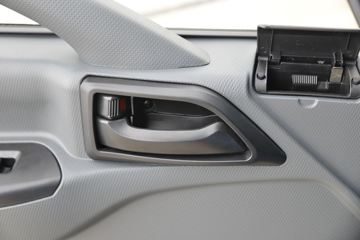 ����ʮͨ T3���� 200���� 4X4 4.2����ж��(����)ͼƬ