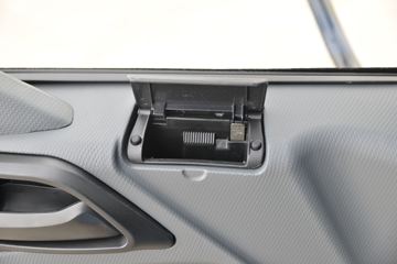 ����ʮͨ T3���� 200���� 4X4 4.2����ж��(����)ͼƬ