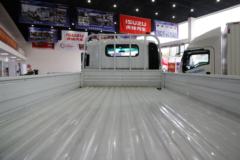 庆铃 五十铃KV100 120马力 4.205米单排栏板轻卡(国六)(气刹)(QL1043MVHA)