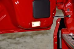 东风商用车 天龙VL重卡 300马力 6X4 9.76米栏板载货车(DFH1250AX7)