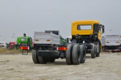 东风商用车 天龙VL 350马力 8X4 电源车底盘(国六)(DFH1310A9)