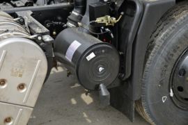 东风天锦VR&nbsp;电源车底盘图片