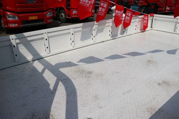 ���� ����M�� 122���� 3.38�׵�������С��(����)(BJ1044V9JA5-AA1)ͼƬ