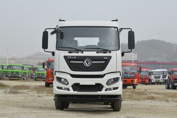 东风商用车底盘&nbsp;混凝土搅拌车外观                                                图片