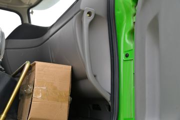 �������ó� ����KC�ؿ� 350���� 8X4 5.6����ж��(����)ͼƬ