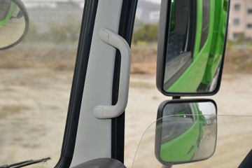 �������ó� ����KC�ؿ� 350���� 8X4 5.6����ж��(����)ͼƬ