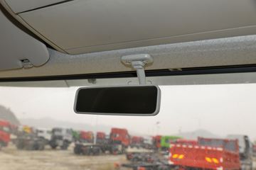 �������ó� ����KC�ؿ� 350���� 8X4 5.6����ж��(����)ͼƬ