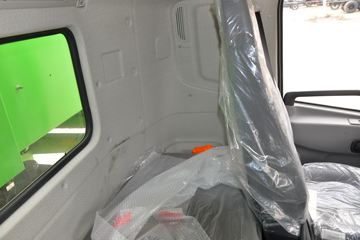 �������ó� ����KC�ؿ� 350���� 8X4 5.6����ж��(����)ͼƬ