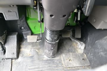 �������ó� ����KC�ؿ� 350���� 8X4 5.6����ж��(����)ͼƬ