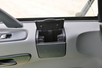 �������ó� ����KC�ؿ� 350���� 8X4 5.6����ж��(����)ͼƬ