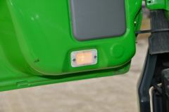 东风商用车 天龙KC重卡 350马力 8X4 5.6米自卸车(国六)