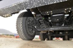 东风商用车 天龙KC重卡 350马力 8X4 5.6米自卸车(国六)