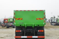 东风商用车 天龙KC重卡 350马力 8X4 5.6米自卸车(国六)