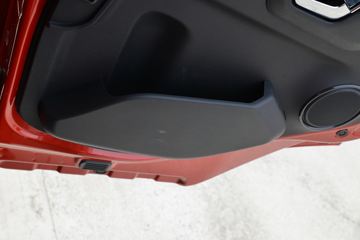 �������ó� ���KR 300���� 4X2 ǣ����(����)ͼƬ