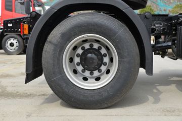 �������ó� ���KR 300���� 4X2 ǣ����(����)ͼƬ