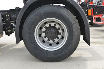 �������ó� ���KR 300���� 4X2 ǣ����(����)ͼƬ