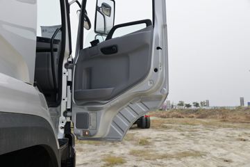 �������ó� ������KC�ؿ� 385���� 8X4 6.2����ж��(����)ͼƬ