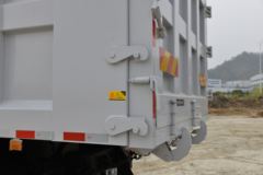 东风商用车 新天龙KC重卡 385马力 8X4 6.2米自卸车(国六)