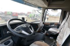 东风商用车 天龙KX 旗舰王者 465马力 8X4 9.5米 AMT自动挡栏板载货车(国六)(DFH1320C)
