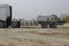 东风商用车 天龙KX 旗舰王者 465马力 8X4 9.5米 AMT自动挡栏板载货车(国六)(DFH1320C)