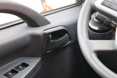 解放 虎VR 130马力 3.2米双排栏板轻卡(CA1040P40K51L2RE6A85) 解放 虎VR 130马力 3.2米双排栏板轻卡(CA1040P40K51L2RE6A85)