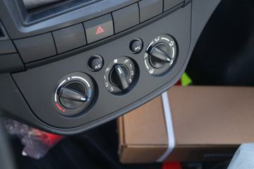 Զ�� ����F3E 3.5T 3.7�׵��Ŵ��綯����΢��(JGL1039BEVM1)61.8kWhͼƬ