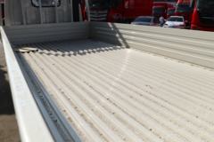 江铃 顺达小卡 致富版普通款 122马力 3.7米单排栏板轻卡(国六)(JX1041TCF26)