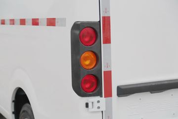 Զ�� ����V6E 3T 2.8�״��綯��ջ���38.64kWhͼƬ