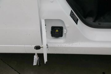 Զ�� ����V6E 3T 2.8�״��綯��ջ���38.64kWhͼƬ