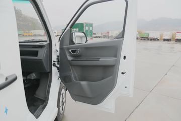Զ�� ����V6E 3T 2.8�״��綯��ջ���38.64kWhͼƬ