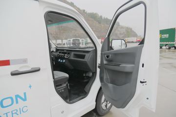 Զ�� ����V6E 3T 2.8�״��綯��ջ���38.64kWhͼƬ