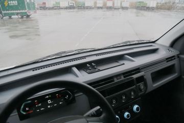 Զ�� ����V6E 3T 2.8�״��綯��ջ���38.64kWhͼƬ