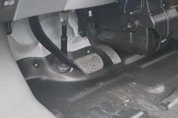 Զ�� ����V6E 3T 2.8�״��綯��ջ���38.64kWhͼƬ